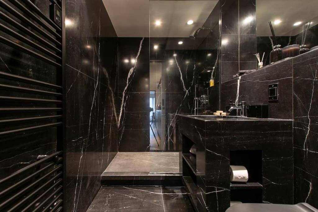 Appartement De Luxe Avenue Montaigne Paris Exterior foto